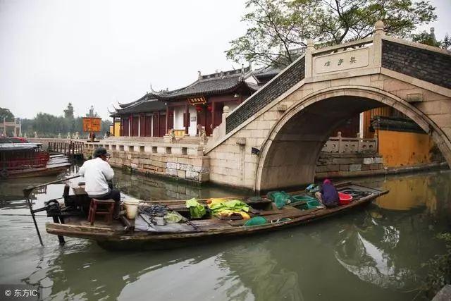 虫虫助手下载
